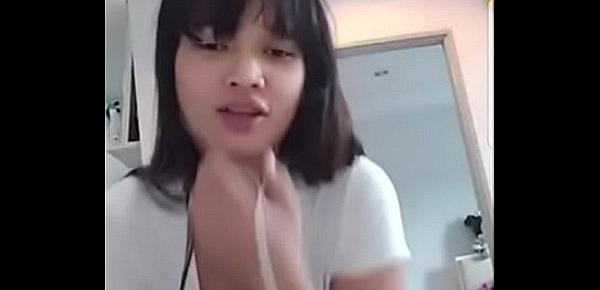  Busty Vietnam Mother Dance Webcam